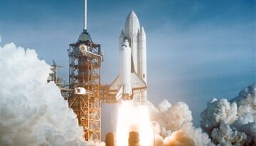 Space_Shuttle_Columbia_launching